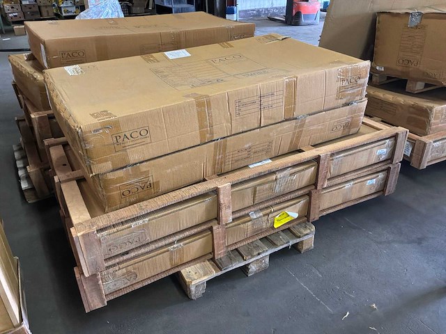 Spider eetkamertafel marmer - afbeelding 1 van  6