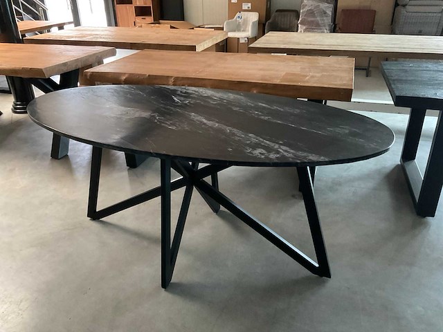 Spider eetkamertafel - afbeelding 1 van  9