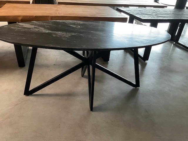 Spider eetkamertafel - afbeelding 9 van  9