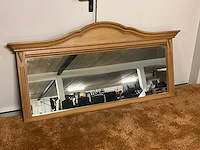 Spiegel in houten frame - afbeelding 1 van  6