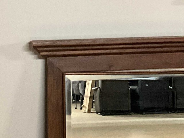 Spiegel in houten frame - afbeelding 5 van  8