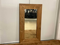 Spiegel in houten frame - afbeelding 2 van  7