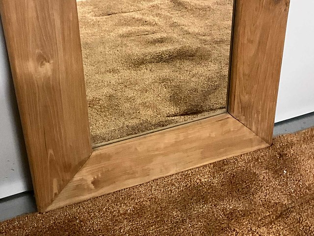 Spiegel in houten frame - afbeelding 7 van  7
