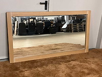 Spiegel in houten lijst - afbeelding 2 van  6