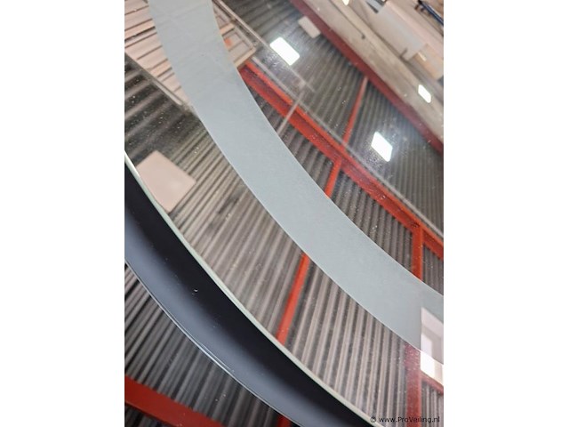 Spiegel met verlichte ring - diameter ca. 90 cm - afbeelding 2 van  3