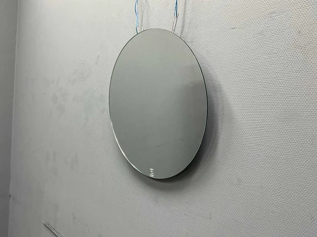 Spiegel met verlichting 60 cm - afbeelding 1 van  6
