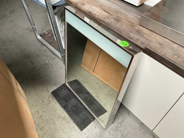 Spiegel met verlichting 60x80cm - afbeelding 4 van  5