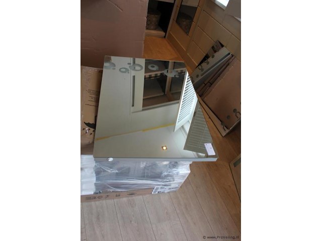 Spiegel met verlichting en verwarming - afbeelding 2 van  3