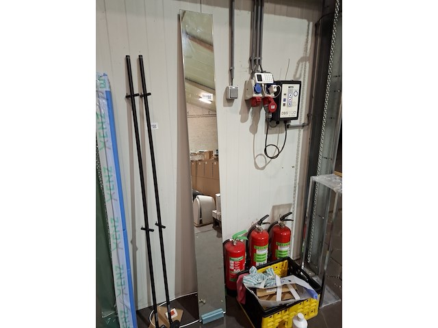 Spiegel - afbeelding 1 van  3