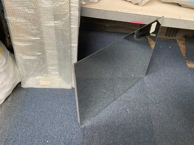 Spiegel - afbeelding 4 van  4