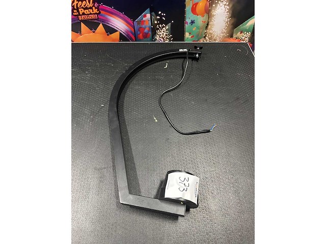 Spiegelbol motor arm - afbeelding 1 van  1