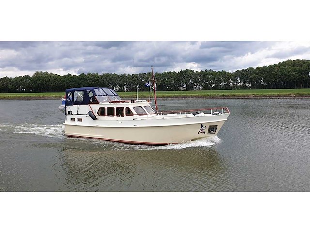 Spiegelgat - kotter - motorjacht - afbeelding 3 van  63