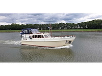 Spiegelgat - kotter - motorjacht - afbeelding 3 van  63