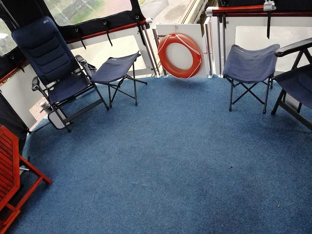 Spiegelgat - kotter - motorjacht - afbeelding 29 van  63