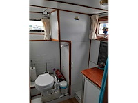 Spiegelgat - kotter - motorjacht - afbeelding 42 van  63