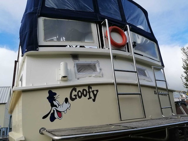 Spiegelgat - kotter - motorjacht - afbeelding 34 van  63