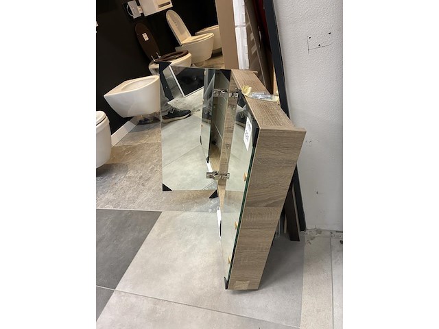Spiegelkast met twee deuren, afm. 66 x 14 x 60 cm. - afbeelding 3 van  3