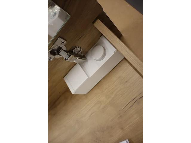 Spiegelkast met verlichting allibert, 829008, naturel houtdecor - afbeelding 11 van  14