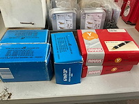 Spijkers, nagels & nieten - afbeelding 4 van  7