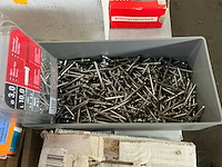 Spijkers, nagels & nieten - afbeelding 6 van  7