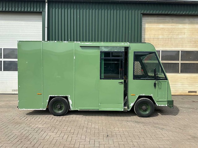 Spijkstaal - 2009 - transport - transportwagen - afbeelding 1 van  6