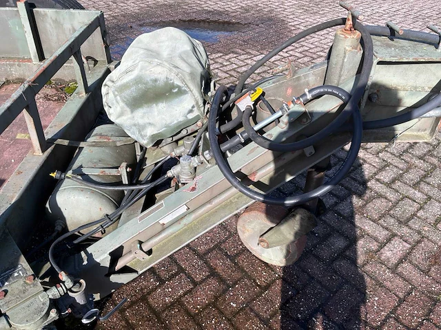 Spijkstaal vht 45 heftruck transport aanhangwagen met lier - afbeelding 1 van  18