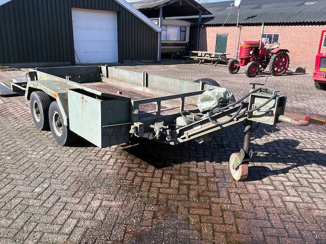 Spijkstaal vht 45 heftruck transport aanhangwagen met lier - afbeelding 12 van  18