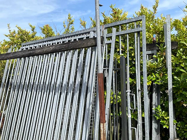 Spijlen hekwerk (11x) - afbeelding 4 van  5