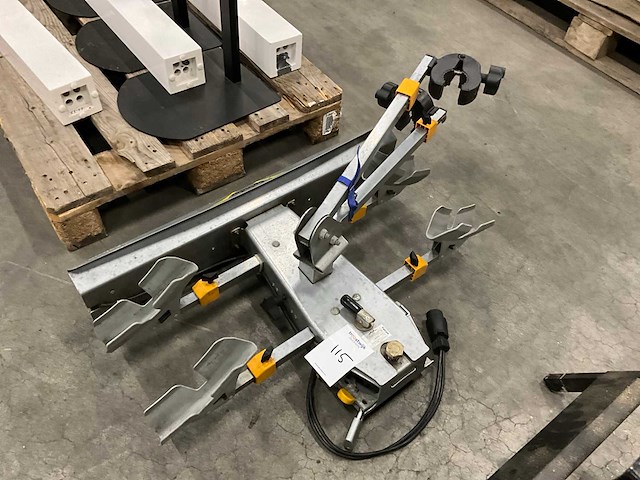 Spinder dubbele fietsendrager - afbeelding 2 van  3