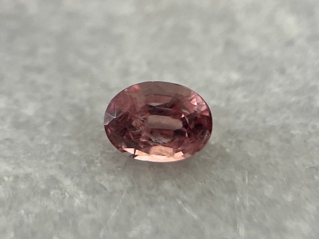 Spinel - 0.87 carat natuurlijke spinel - afbeelding 1 van  6