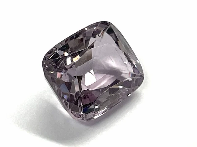 Spinel - 4.27 carat natuurlijke spinel (gecertificeerd) - afbeelding 2 van  2