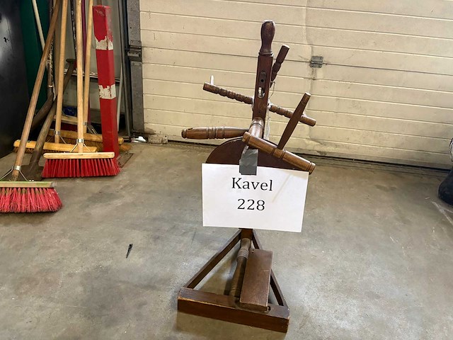 Spinnewiel (decoratie) - afbeelding 4 van  4