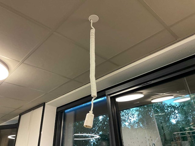 Spiraal stroomkabel (10x) - afbeelding 1 van  4
