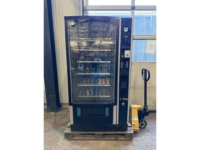 Spiraalautomaat, sandenvendo, sc8 (sve sd8), zwart/donkerblauw/zilvergrijs, 2016, spiraalvakken | payter betaalterminal - afbeelding 1 van  7