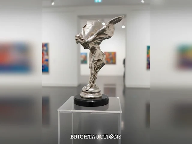Spirit of ecstasy sculptuur | zilverkleurig op marmeren sokkel | 38 cm - afbeelding 1 van  5