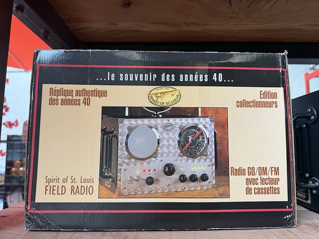 Spirit of st. louis field radio - afbeelding 5 van  5