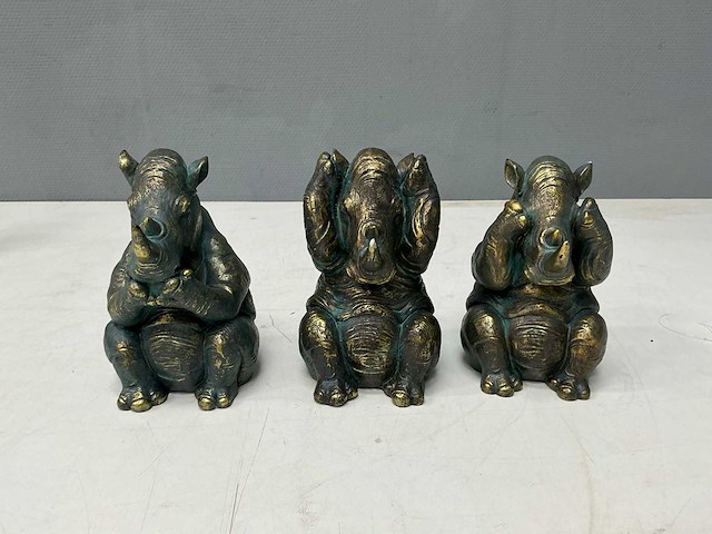 Spiritualiteit en dieren beeldjes (18x) - afbeelding 8 van  19