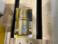 Spirotech spirovent lucht- en/of vuilafscheider, aa075 (13x) - afbeelding 2 van  6