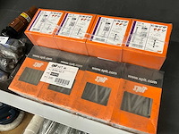 Spit 8x90/60 p slagplug (400x) - afbeelding 1 van  1