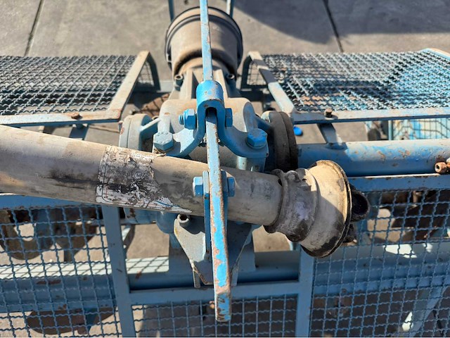 Spitmachine - afbeelding 3 van  3