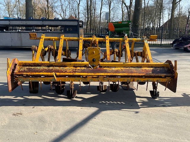 Spitmachine - afbeelding 3 van  8