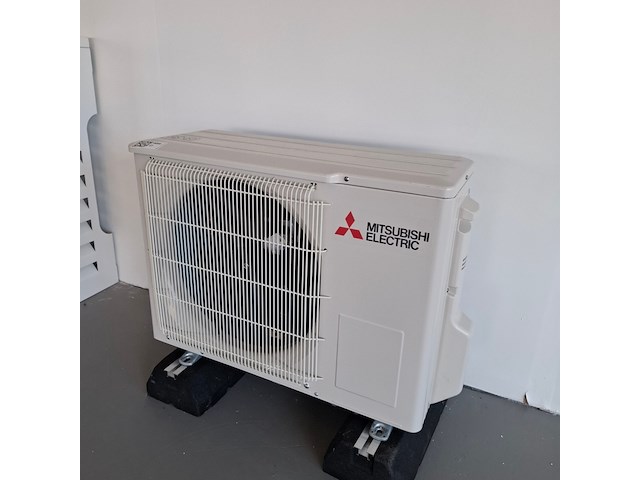 Splitairco buitenunit mitsubishi, muz-hr25vf, bouwjaar 2022 - afbeelding 2 van  4
