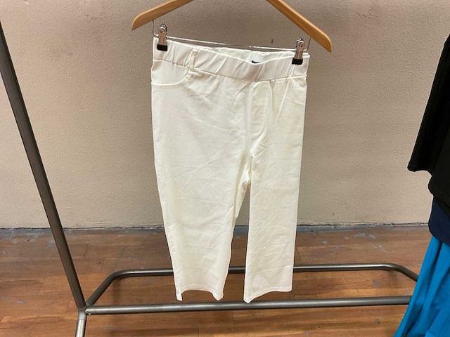 Splus by zusse, tencel, janna, only partij grote maten kleding (19x) - afbeelding 18 van  31