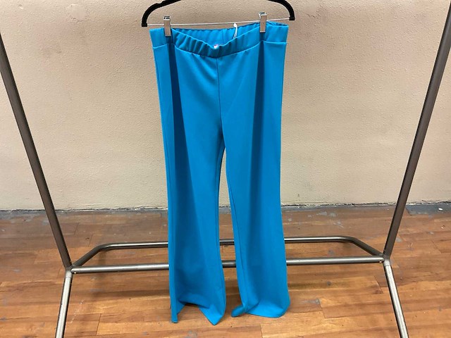 Splus by zusse, tencel, janna, only partij grote maten kleding (19x) - afbeelding 24 van  31