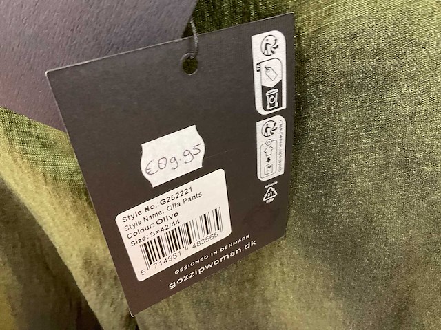 Splus by zusse, zoey, curviss, gozzipwoman, only partij grote maten kleding (15x) - afbeelding 19 van  30