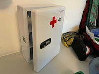 Spoedtas, medicijnkluis en oogdouche - afbeelding 3 van  9