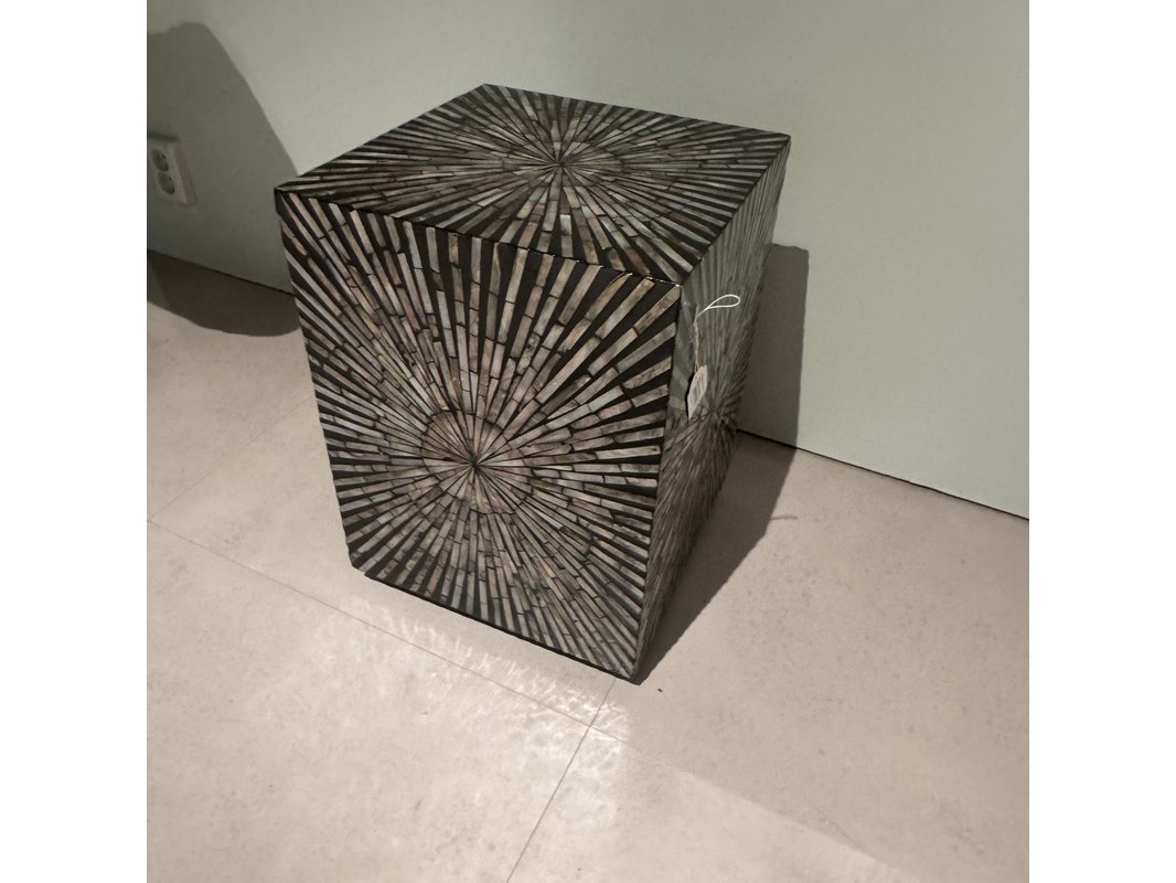 Spoedveiling van: design woonwinkel te hoogland
