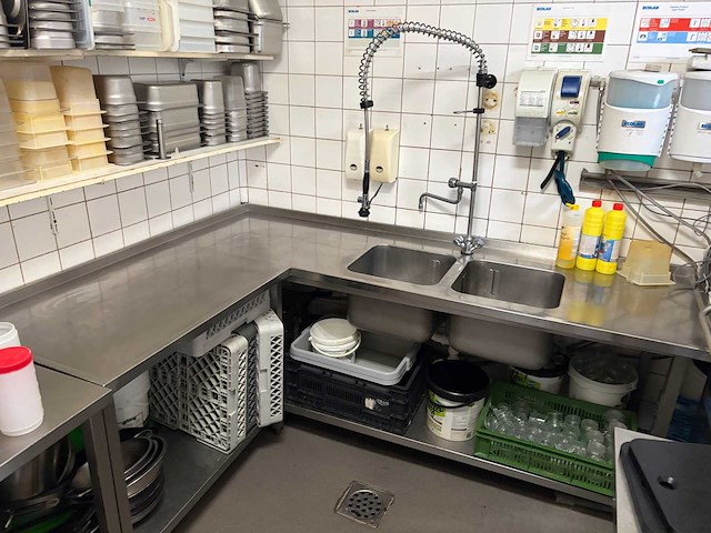 Spoelkeuken met assesoires - afbeelding 6 van  35