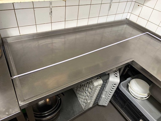 Spoelkeuken met assesoires - afbeelding 13 van  35