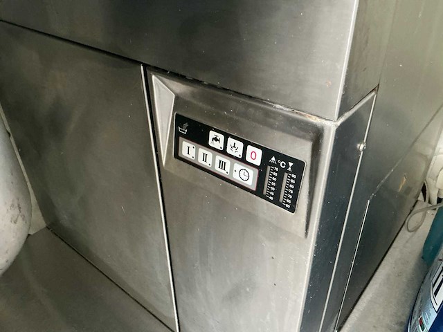 Spoelkeukenopstelling met hobart hx30e doorschuifvaatwasser (kapmodel) - afbeelding 18 van  19